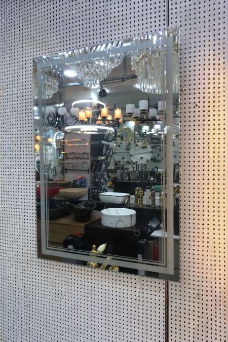 مراية مستطيلة بزجاج محفور وإطار ديكوري